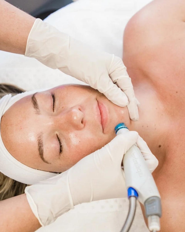 Hydra Facial