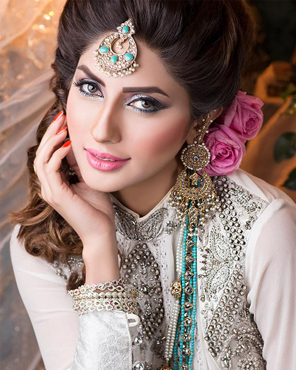 Makeup_Bridal_960_x1200-7_e88ed589-c332-4675-b9a1-290fb5f9193b